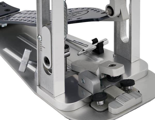 Drum Workshop USA MDD Single Bass Drum Pedal, New, Action Position Back