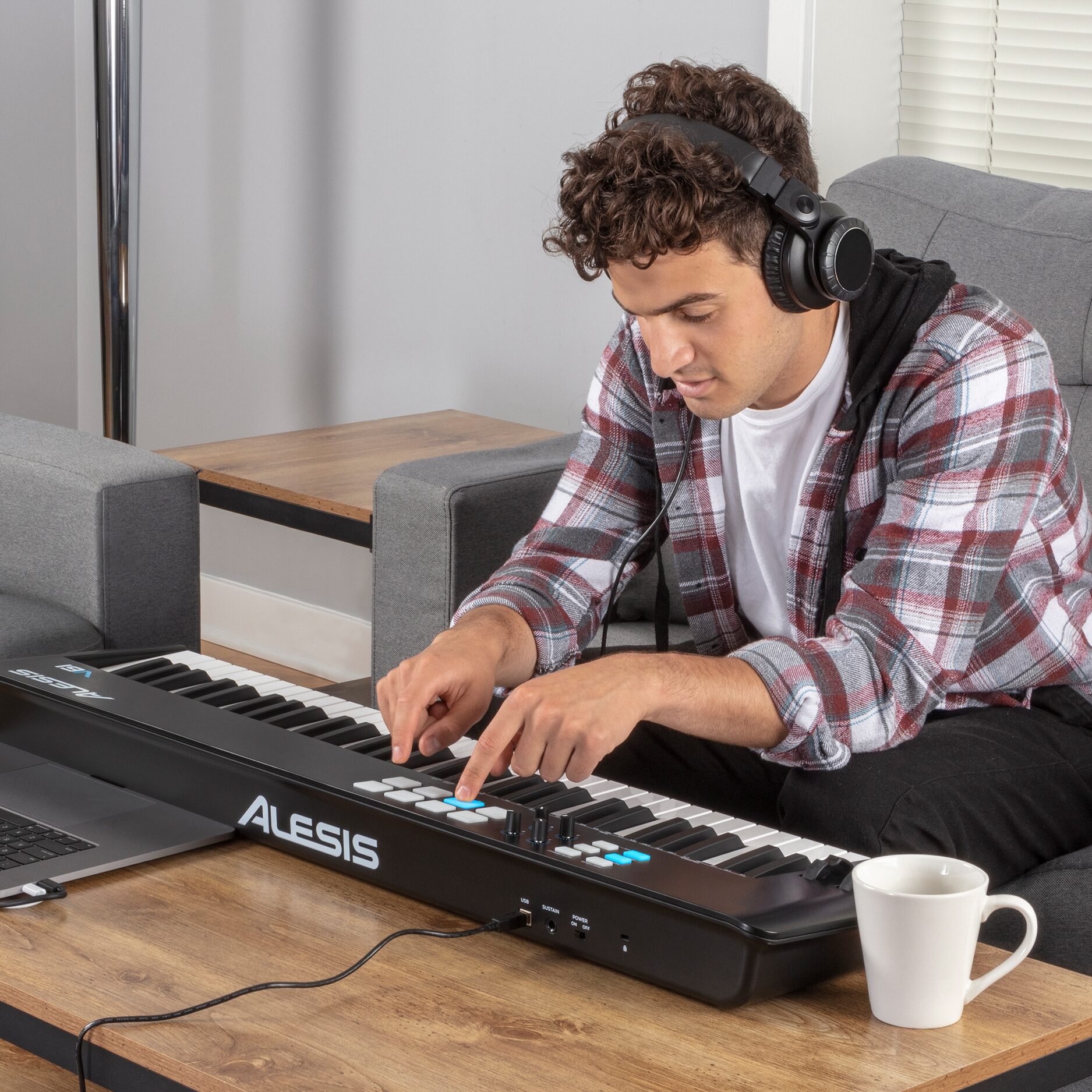 Alesis V61 MKII USB MIDI Keyboard Controller, 61-Key, New, Main-