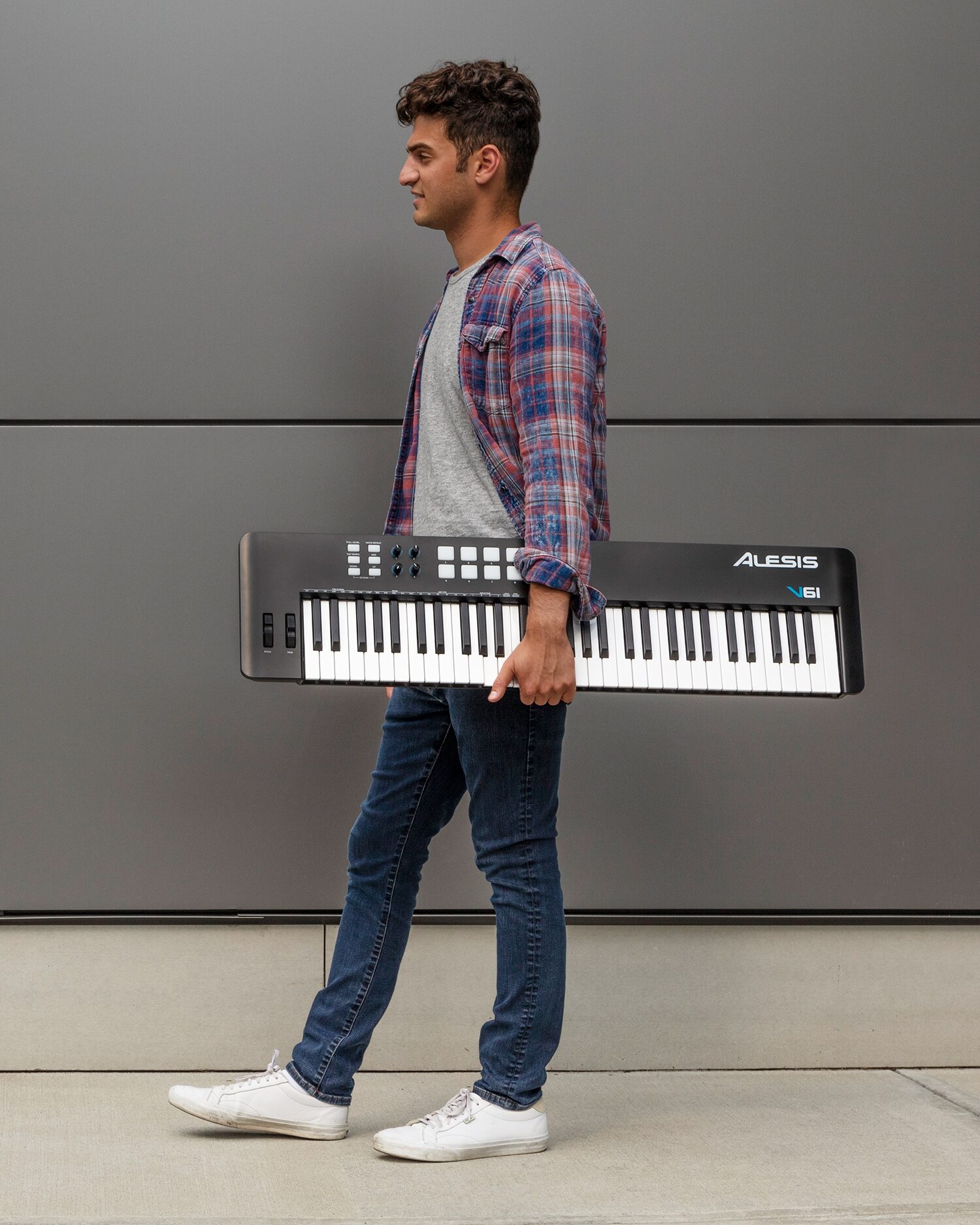 Alesis V61 MKII USB MIDI Keyboard Controller, 61-Key, New, Main-
